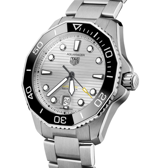 TAG Heuer Aquaracer Professional 300 Date - 43mm-Steel-Grey