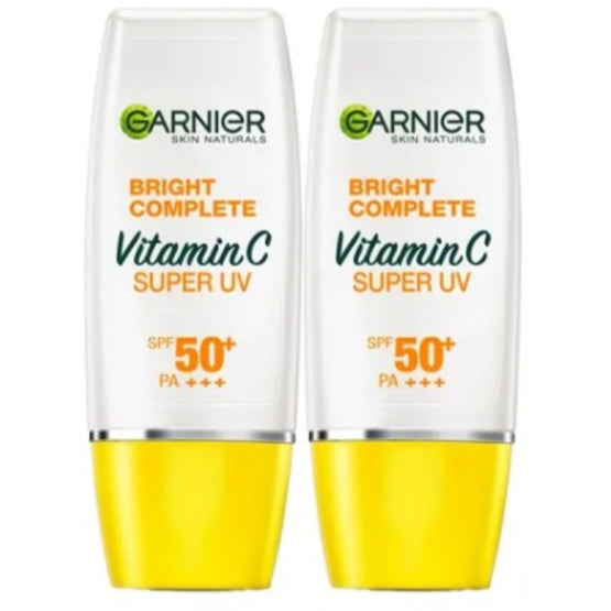 Garnier สกิน แนทเชอรัลส์ ไบรท์ คอมพลีท ซุปเปอร์ ยูวี สปอต-พรูฟ ซันสกรีน - 30ml x2